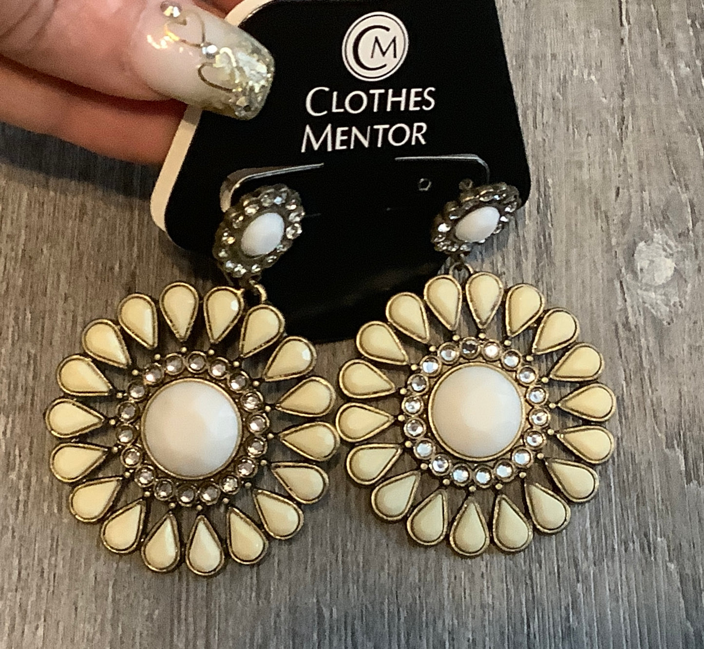 Earrings Dangle/drop Clothes Mentor