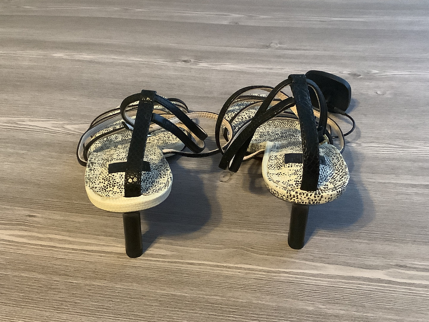 Black Sandals Heels Kitten Louise Et Cie, Size 8.5