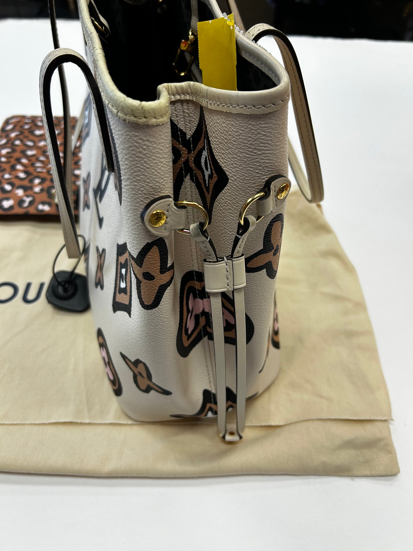 Handbag Luxury Designer By Louis Vuitton