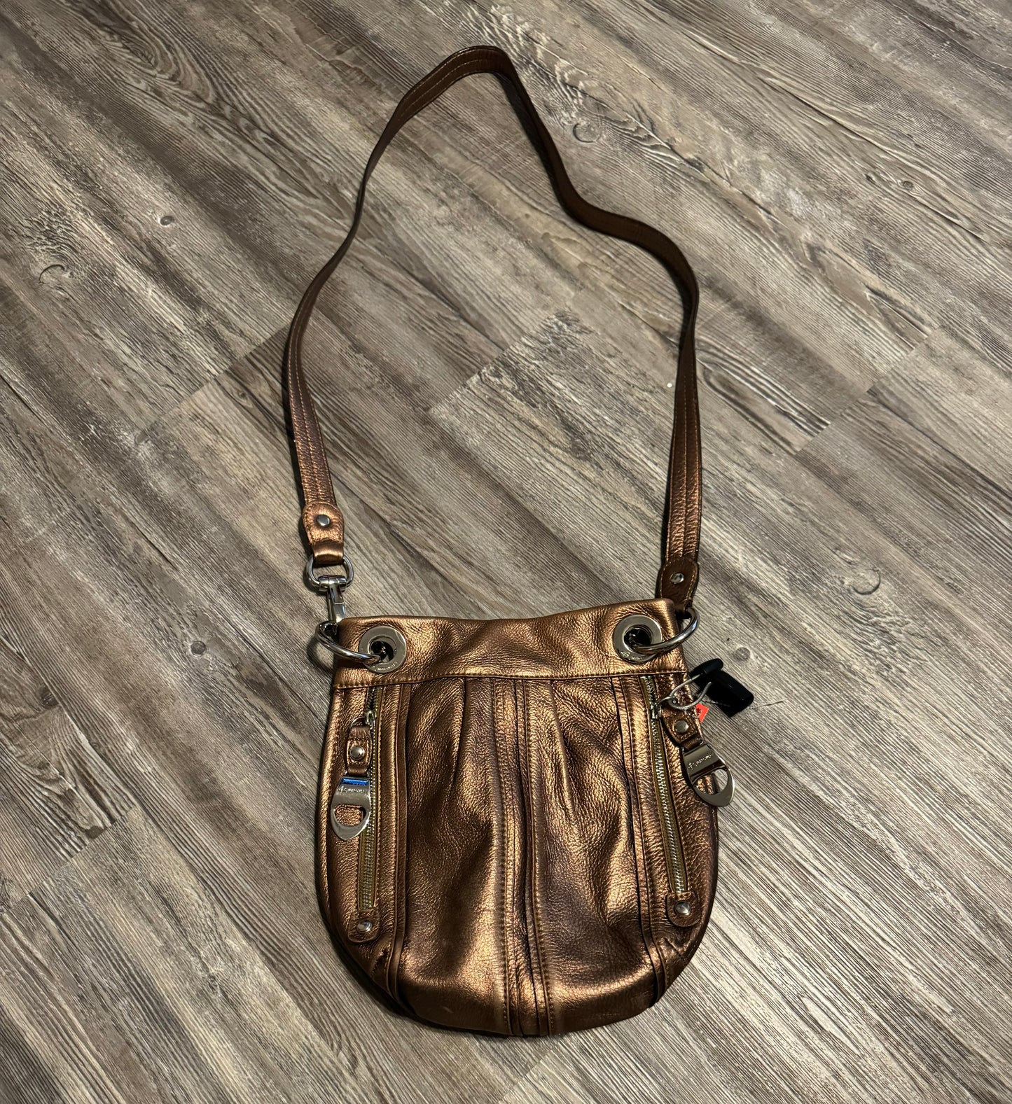 Crossbody By Makowsky  Size: Small