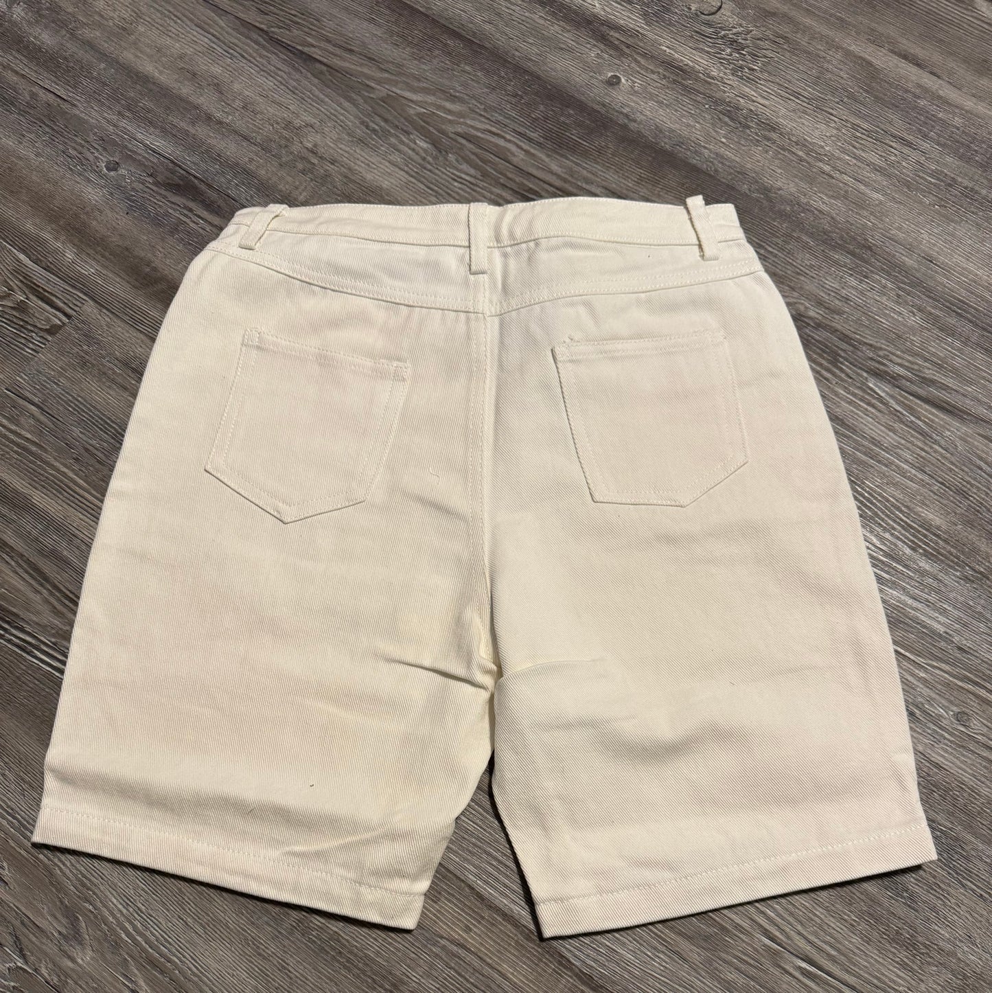 Shorts By Fashion Nova  Size: M