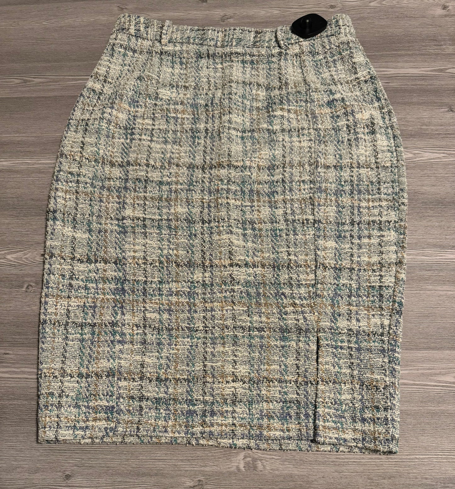 Skirt Mini & Short By Clothes Mentor  Size: M