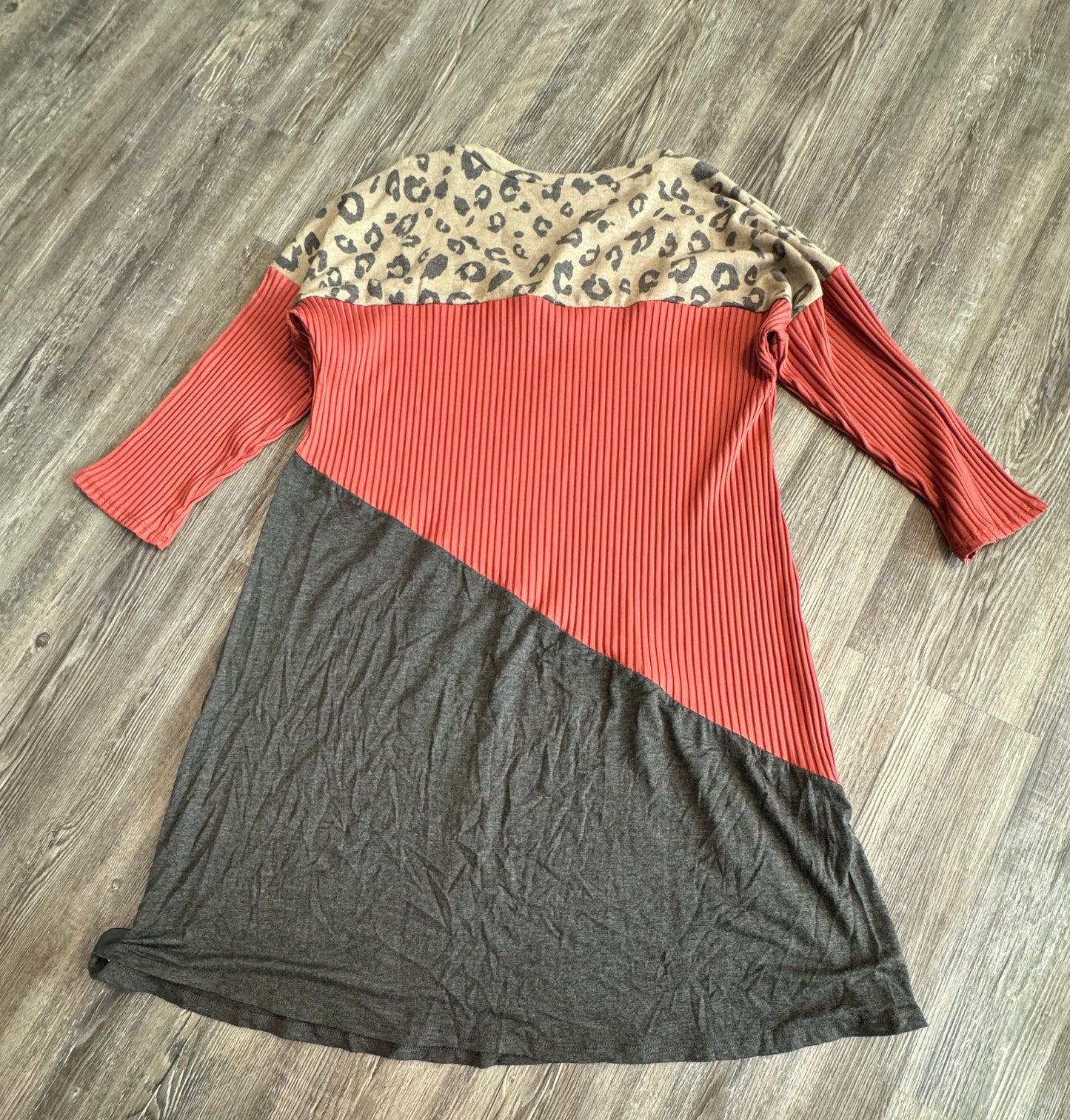 Dress Casual Short By Clothes Mentor  Size: S